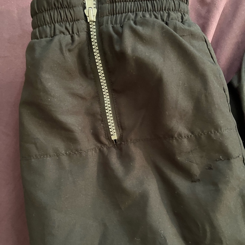 Women’s “Rare” Black Fila Ski Suit – Hooded with Faux Fur Collar, Size 8 - Picture 12 of 16